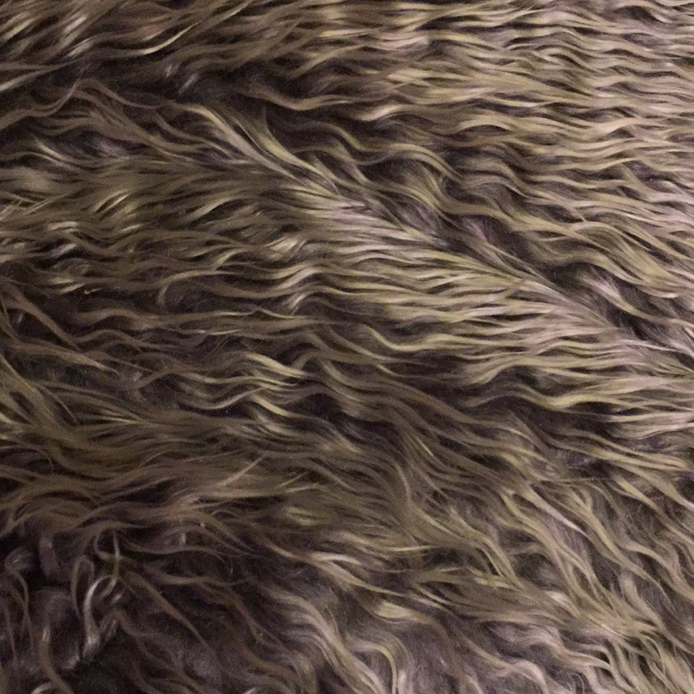 Fuzzy coat - Picture 6 of 6
